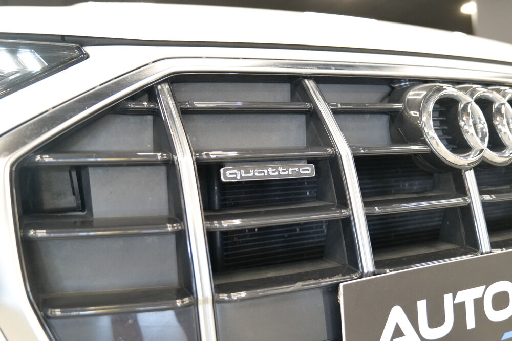 Q5 40 TDI 204 S TRONIC 7 QUATTRO AVUS 1&deg;MAIN / TVA RECUPERABLE 2023 occasion 69008 LYON 8EME