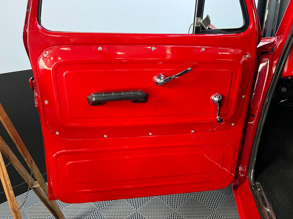 Divers PICK UP 1966 occasion 27120 PACY-SUR-EURE