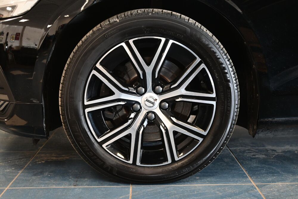 V60 B4 197 ch Geartronic 8 Start 2022 occasion 72650 Saint-Saturnin