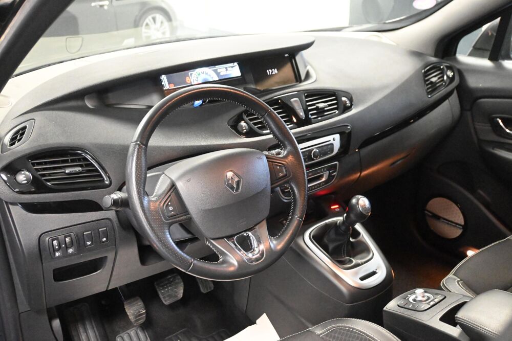 Grand Sc&eacute;nic III TCe 130 Energy Bose Edition 7 pl 2015 occasion 72650 Saint-Saturnin