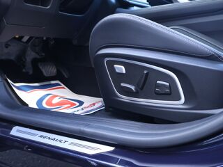 Espace full hybrid E-Tech 200 ch 7pl Iconic 2026 occasion 77680 Roissy-en-Brie