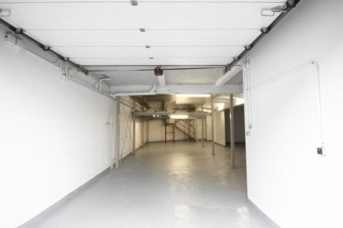   Entrepôt de 300 m2 