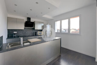  Appartement à louer 2 pièces 42 m²