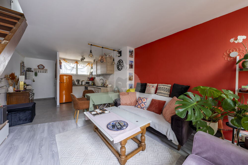 Vente Appartement Charmant duplex rénové avec balcon, cave et stationnement résident Melun