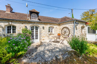  Maison à vendre 15 + pièces 570 m²