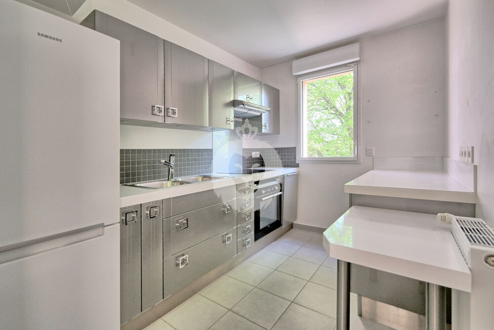 Vente Appartement SUPERBE T3 AVEC TERRASSE SAINT MAUR LES MURIERS St maur des fosses
