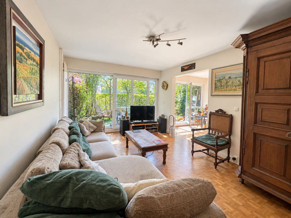 Vente Appartement APPARTEMENT FAMILIAL 5 PIÈCES DE 97 M2 AVEC TERRASSE PRIVATIVE   À MOINS DE 10 MINUTES À PIED DU RER A Joinville le pont