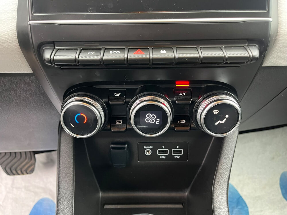 Clio V Clio E-Tech full hybrid 145 Evolution 2023 occasion 27000 &Eacute;vreux