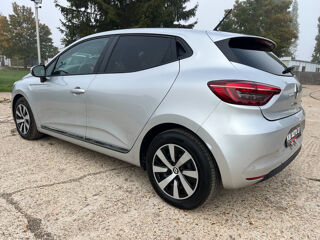 Clio IV Clio E-Tech full hybrid 145 Evolution 2023 occasion 27000 &Eacute;vreux