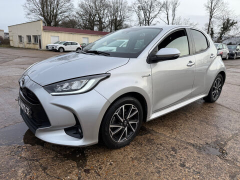 Toyota Yaris Hybride 116h Design 2021 occasion Évreux 27000