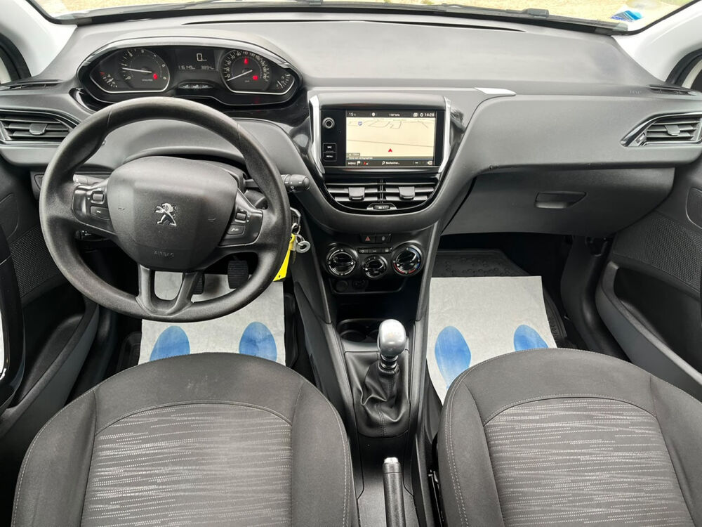 208 AFFAIRE BLUEHDI 100 BVM6 PREMIUM PACK 2018 occasion 27000 &Eacute;vreux