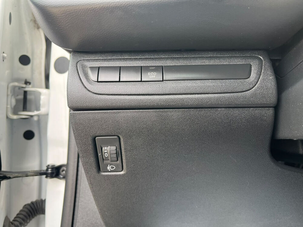 208 AFFAIRE BLUEHDI 100 BVM6 PREMIUM PACK 2018 occasion 27000 &Eacute;vreux