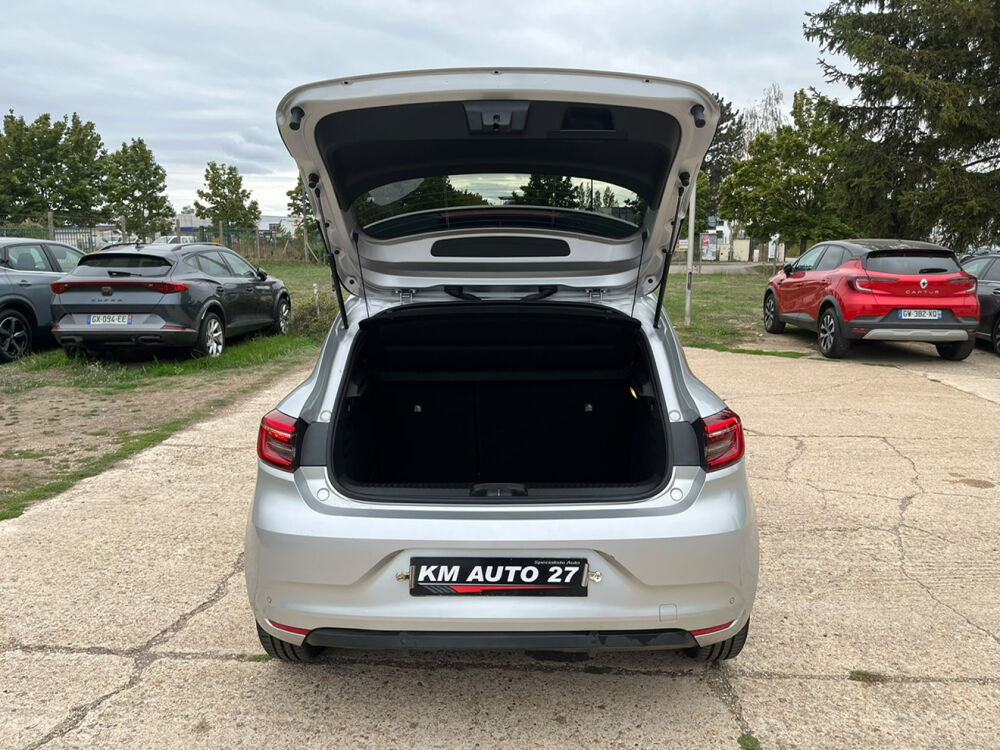 Clio V Clio E-Tech full hybrid 145 Evolution 2023 occasion 27000 &Eacute;vreux