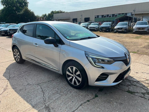 Clio V Clio E-Tech full hybrid 145 Evolution 2023 occasion 27000 &Eacute;vreux