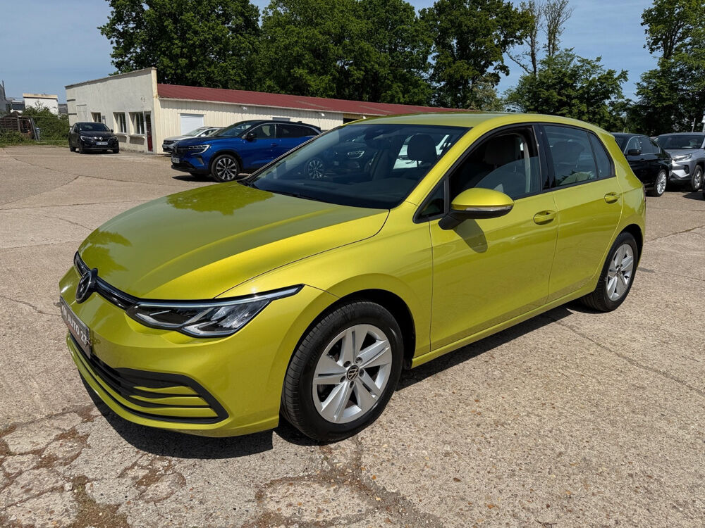 Golf 1.0 TSI OPF 110 BVM6 Life Business 1st 2020 occasion 27000 &Eacute;vreux