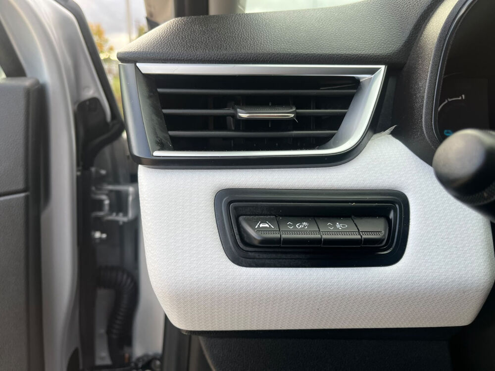 Clio IV Clio E-Tech full hybrid 145 Evolution 2023 occasion 27000 &Eacute;vreux