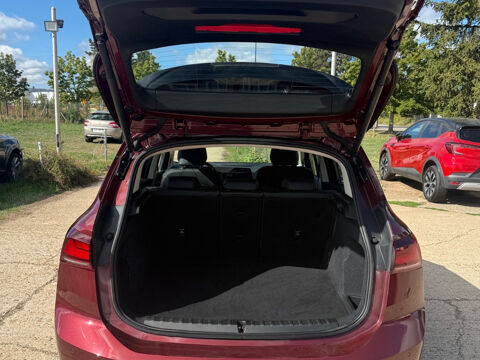 Serie 2 Active Tourer 218i 136 ch DKG7 Business Design 2023 occasion 27000 &Eacute;vreux