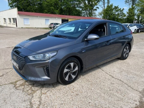 Hyundai Ioniq Hybrid 141 ch Business 2018 occasion Évreux 27000