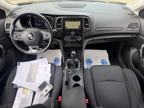 Megane IV M&eacute;gane IV Berline Blue dCi 115 Business 2020 occasion 27000 &Eacute;vreux
