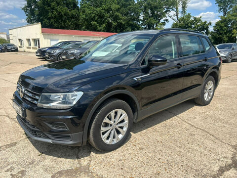 Annonce voiture Volkswagen Tiguan Allspace 16990 