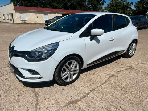 Clio IV Clio TCe 90 Energy Business 2018 occasion 27000 &Eacute;vreux