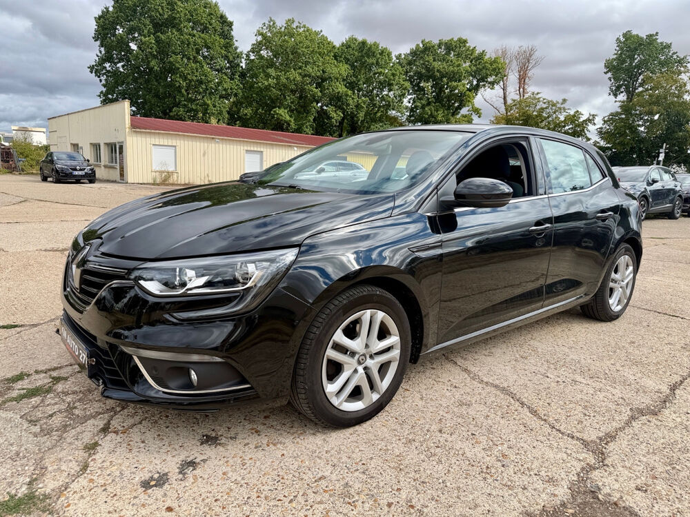 Megane IV M&eacute;gane IV Berline Blue dCi 115 Business 2020 occasion 27000 &Eacute;vreux