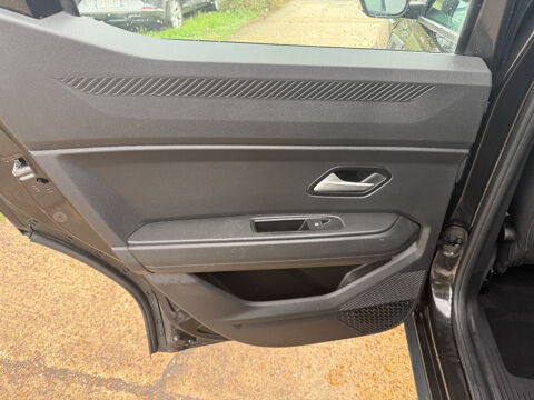 Duster 1.6 HYBRID 140 4X2 EXPRESSION 2025 occasion 27000 &Eacute;vreux