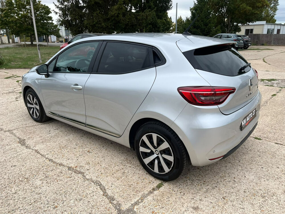 Clio V Clio E-Tech full hybrid 145 Evolution 2023 occasion 27000 &Eacute;vreux
