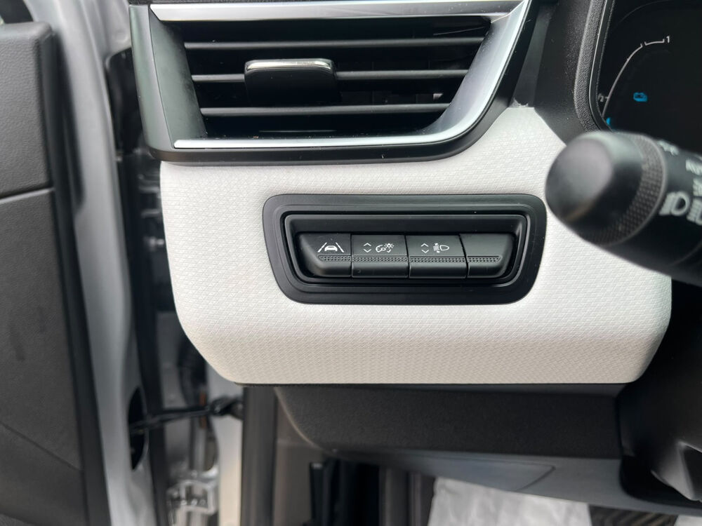 Clio V Clio E-Tech full hybrid 145 Evolution 2023 occasion 27000 &Eacute;vreux