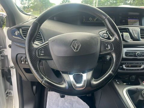 Grand Sc&eacute;nic III Grand Sc&eacute;nic dCi 130 Energy FAP eco2 Bose Edition 7 pl 2015 occasion 27000 &Eacute;vreux
