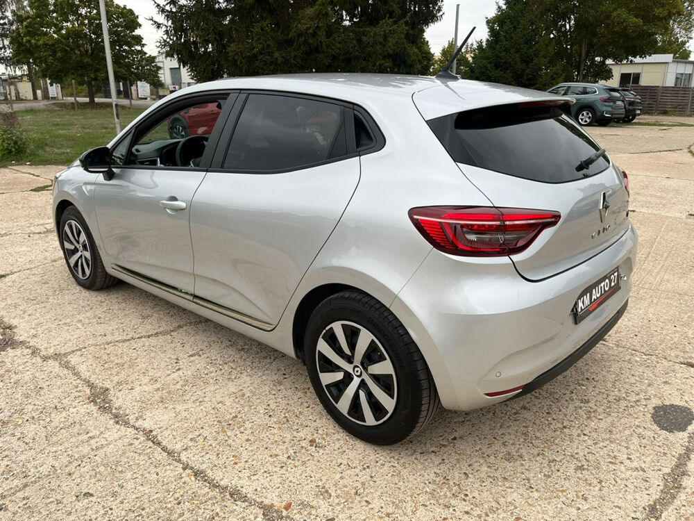 Clio V Clio E-Tech full hybrid 145 Evolution 2023 occasion 27000 &Eacute;vreux