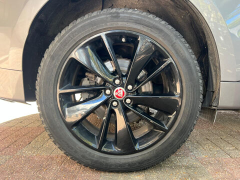 F-PACE F-Pace 2.0 - D200 MHEV AWD BVA8 R-Dynamic HSE 2021 occasion 95880 ENGHIEN-LES-BAINS