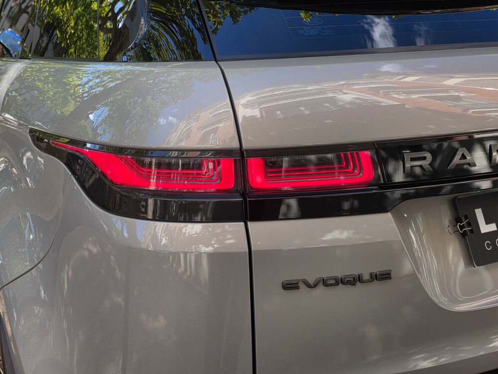 Range Rover Evoque Mark II D165 MHEV AWD BVA9 R-Dynamic 2020 occasion 95880 ENGHIEN-LES-BAINS