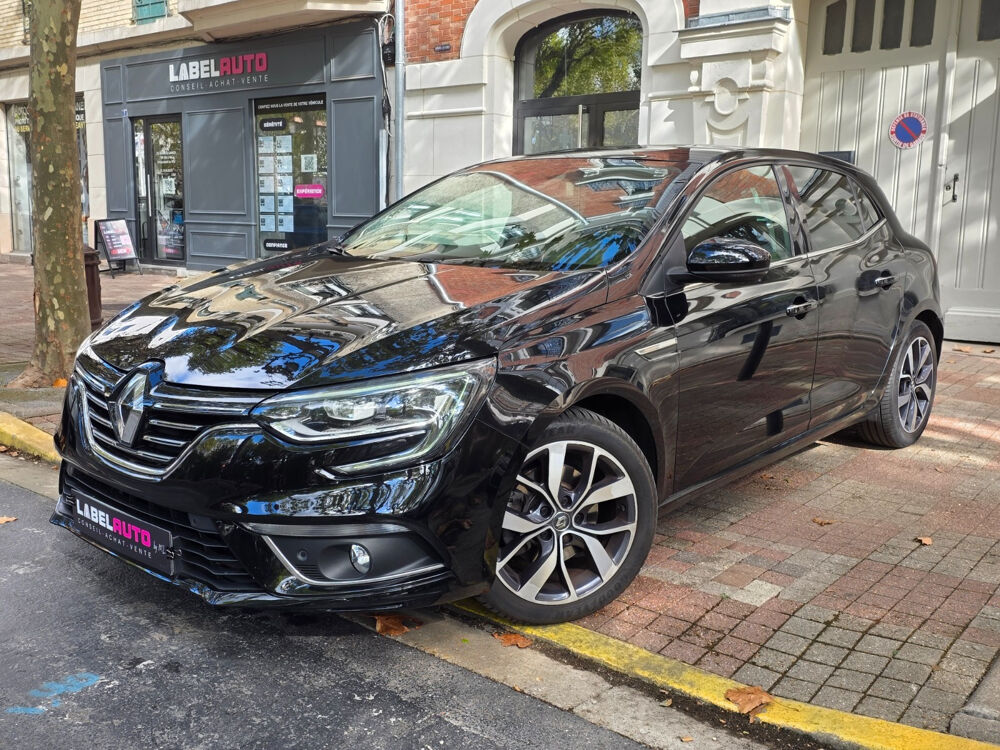 Megane IV M&eacute;gane IV Berline dCi 130 Energy Intens 2017 occasion 95880 ENGHIEN-LES-BAINS