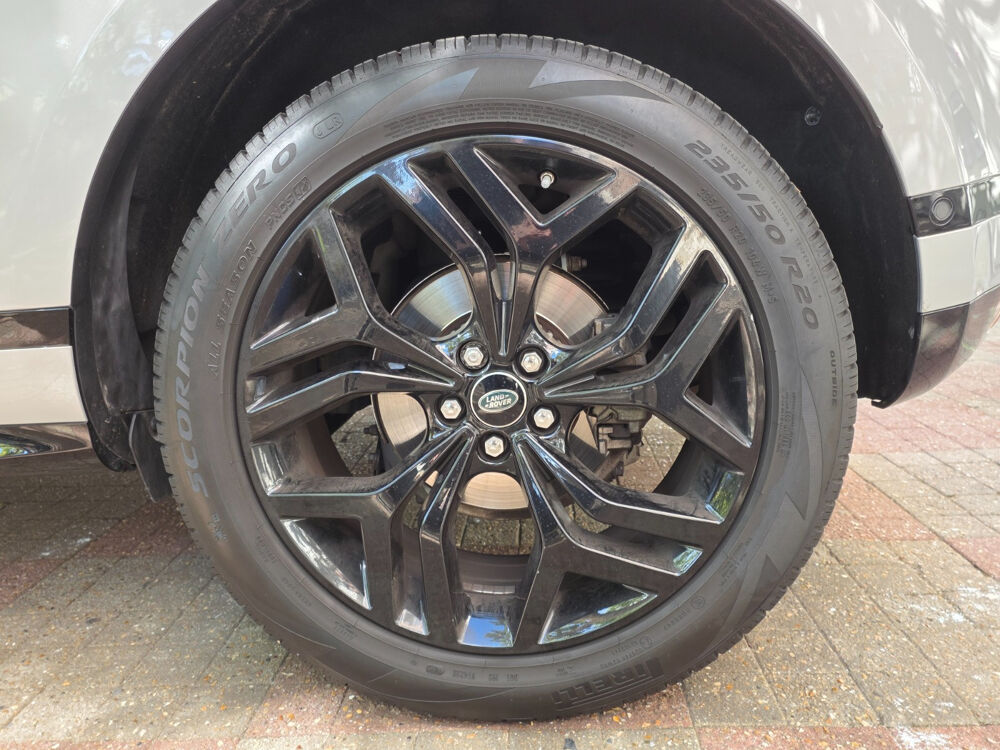 Range Rover Evoque Mark II D165 MHEV AWD BVA9 R-Dynamic 2020 occasion 95880 ENGHIEN-LES-BAINS