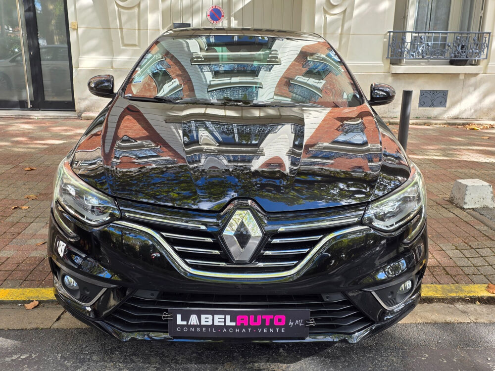 Megane IV M&eacute;gane IV Berline dCi 130 Energy Intens 2017 occasion 95880 ENGHIEN-LES-BAINS