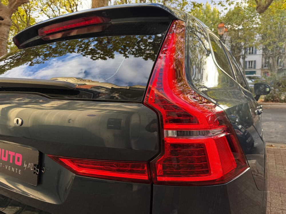 XC60 T8 Twin Engine 303 ch + 87 ch Geartronic 8 Momentum 2019 occasion 95880 ENGHIEN-LES-BAINS