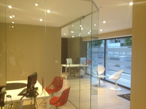 BORDEAUX Caud&eacute;ran murs commerciaux de 147 m2 495000 33000 Bordeaux