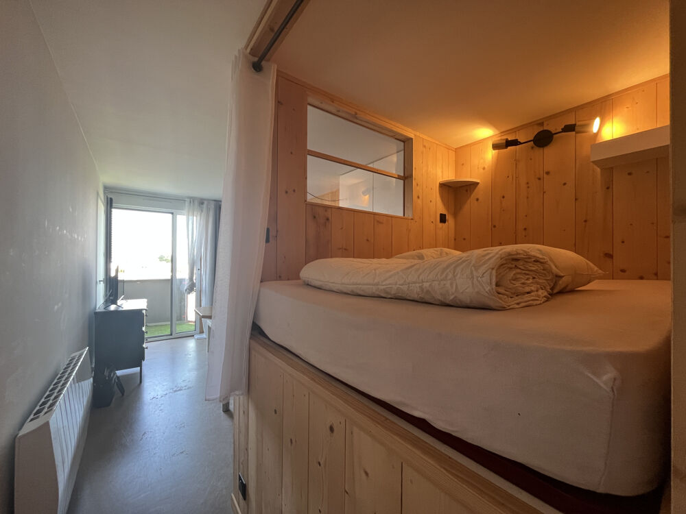 Vente Appartement Studio refait à neuf - Dernier étage - Barrière d'Arès Bordeaux-caudéran