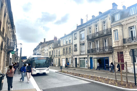 LOCAL COMMERCIALE CROIX BLANCHE 362000 33000 Bordeaux