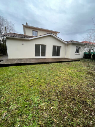  Maison  vendre 6 pices 153 m