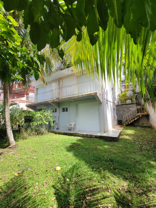  Immeuble � vendre 15 + pi�ces 290 m�