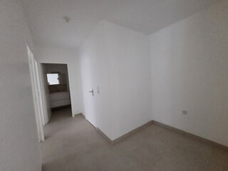  Appartement à louer 3 pièces 64 m²