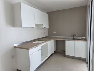  Appartement � louer 3 pi�ces 64 m�