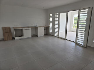 Location Appartement 3 ILETS : T3 en dernier étage avec vue mer Les trois ilets