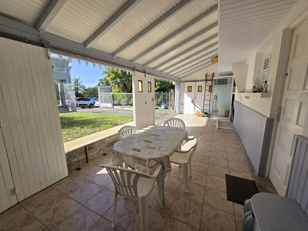 Rare, maison T2 à Anse mitan