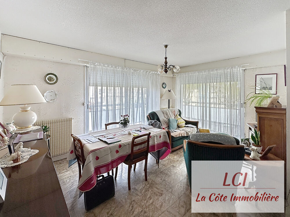 Vente Appartement ARCACHON Centre proche gare. Appartement T3 avec grande terrasse. Arcachon
