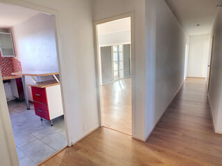 Location Appartement LA TESTE, Appartement T5 de 106m2 à louer à l'année en vide. La teste de buch