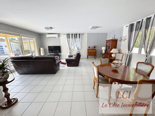  Maison à vendre 6 pièces 182 m²