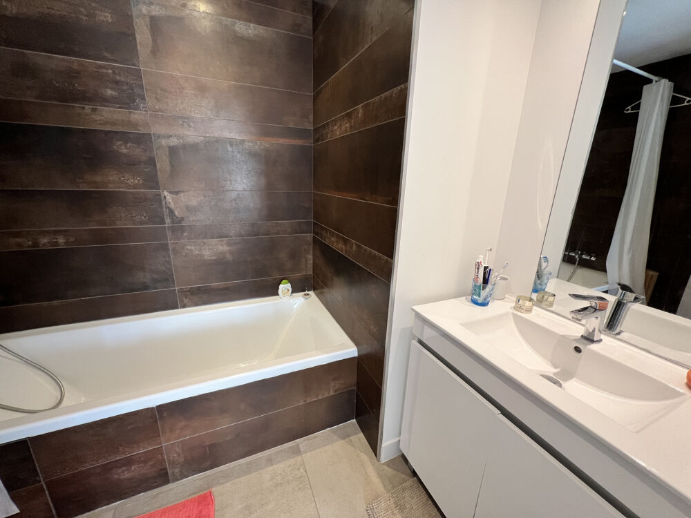 � vendre  Maison Hy�res (83400)